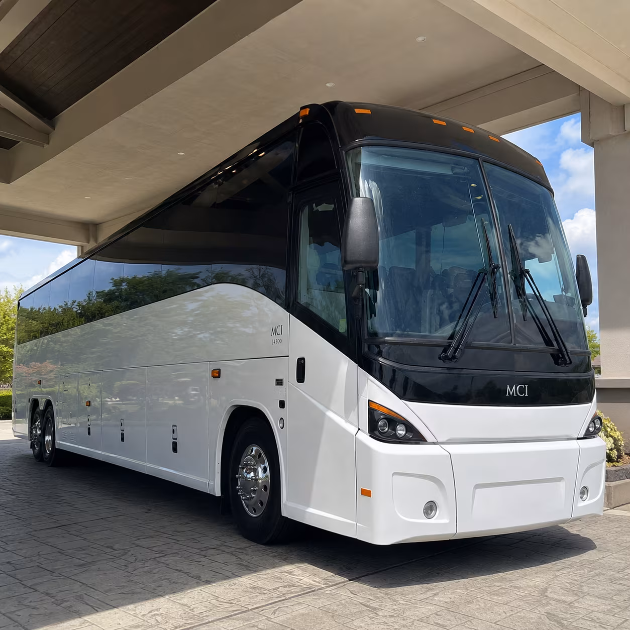 coordinate multi bus fleets for large training mobilizations and exercises
