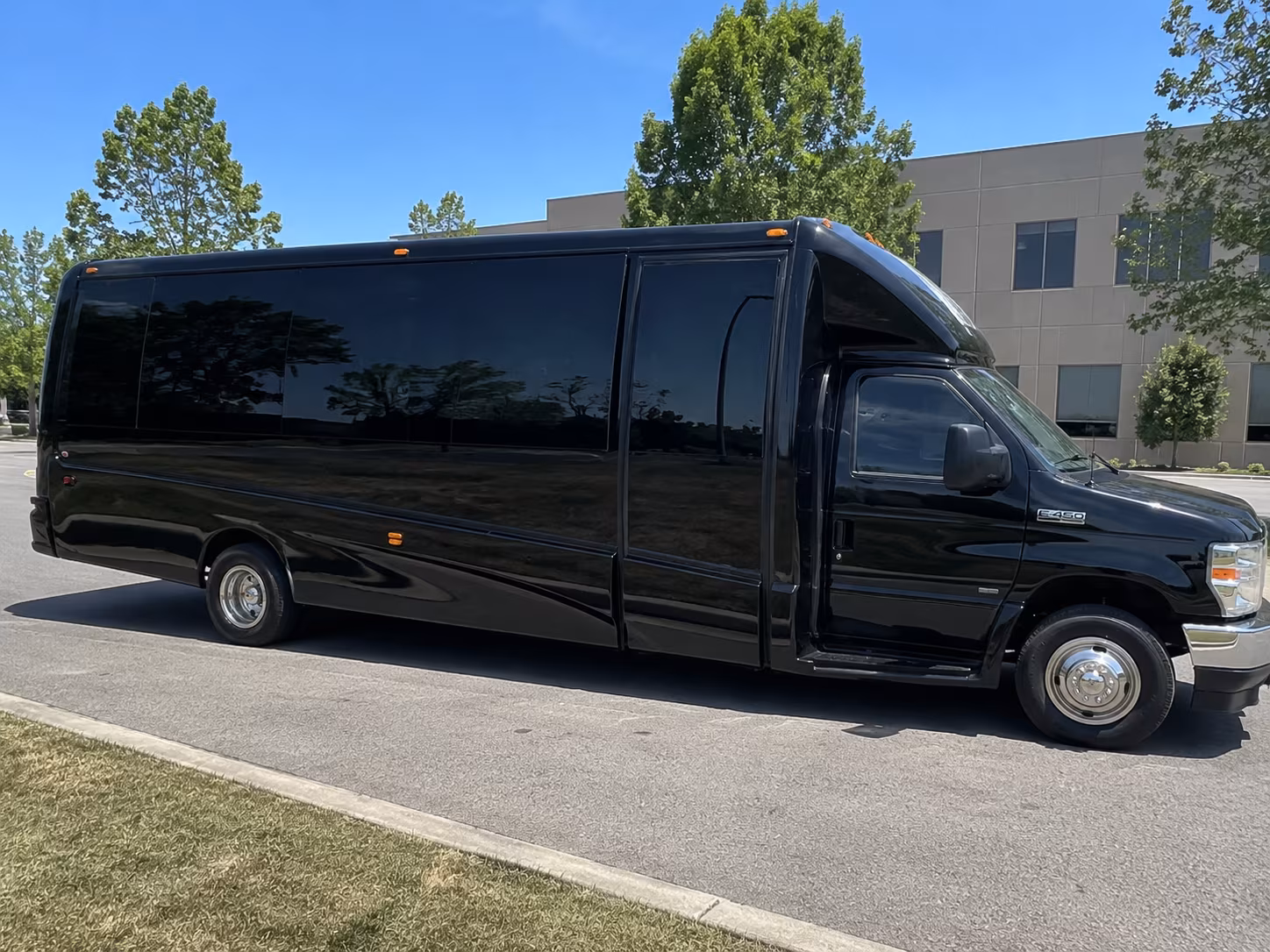 warner robins night out party bus rental